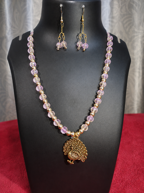 Crystal pendant set
