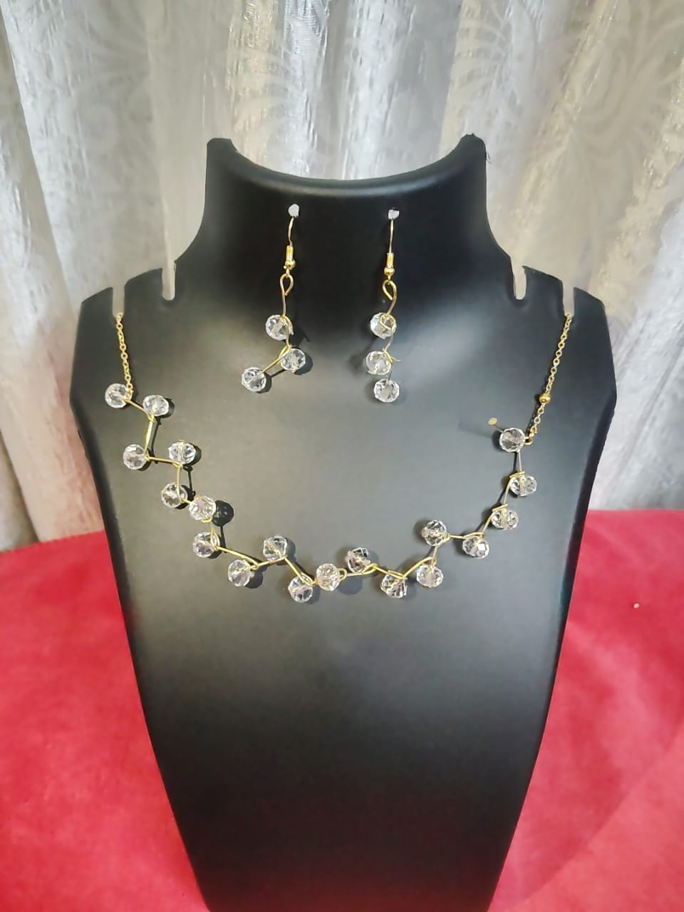Crystal beaded set